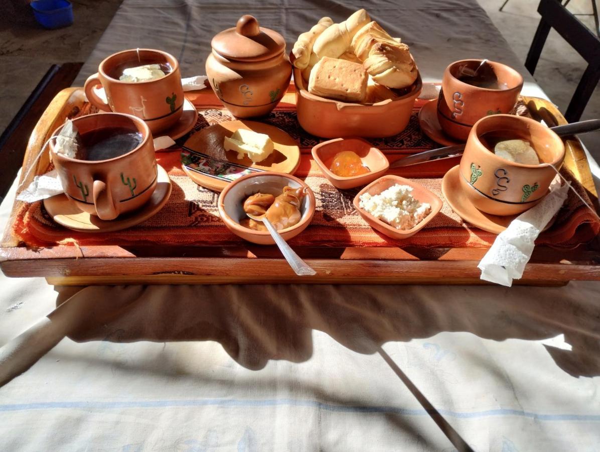 Hospedaje Familiar Ocawasi Humahuaca Exterior foto